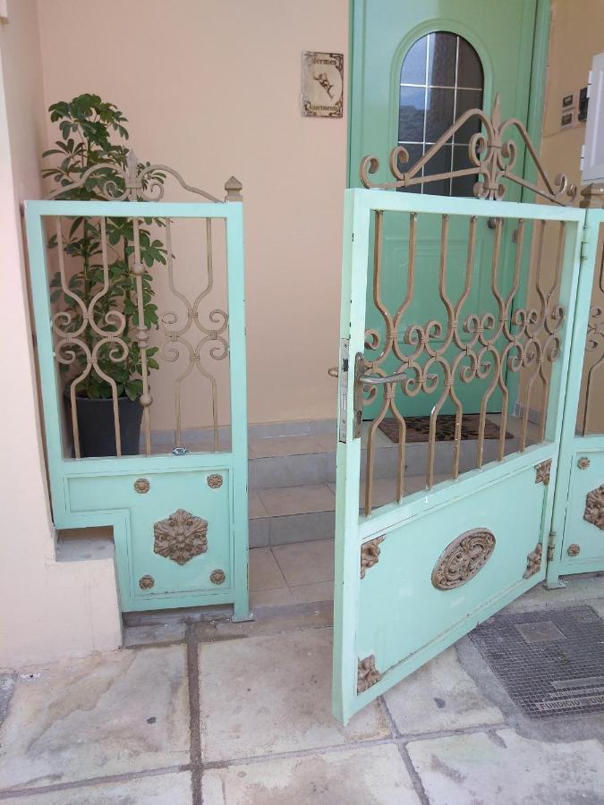 Hermes Apartment-2 Nafplio Bagian luar foto